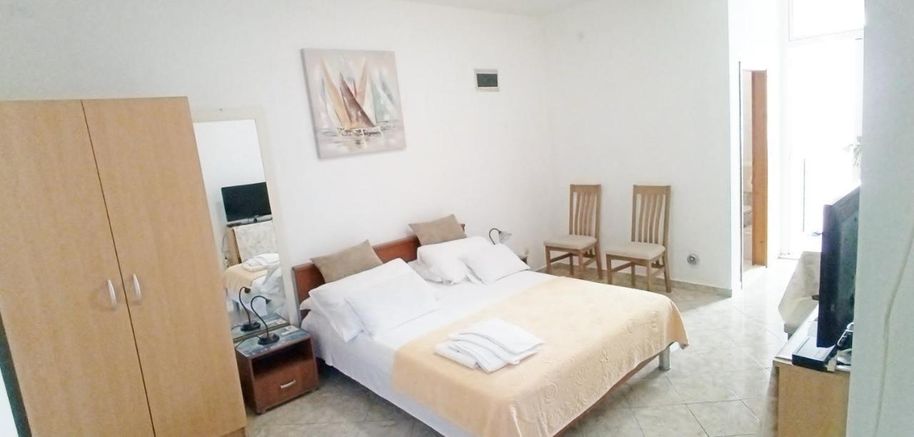 Ava Studio Apartment And Room Dubrovnik Eksteriør bilde
